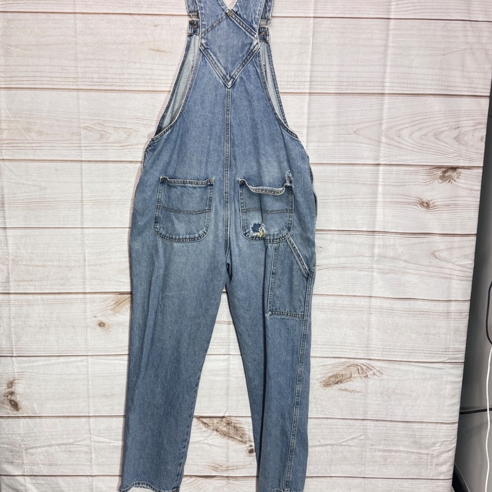 Old Navy Womens Light Wash Denim Overalls Straight Leg Distressed Blue Size 6 - Picture 2 of 8